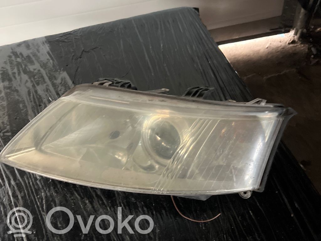 Headlight/headlamp   E13275,01071310,12296