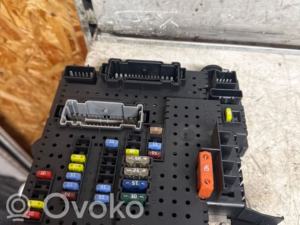 Fuse module   30728512,06W264,28017881