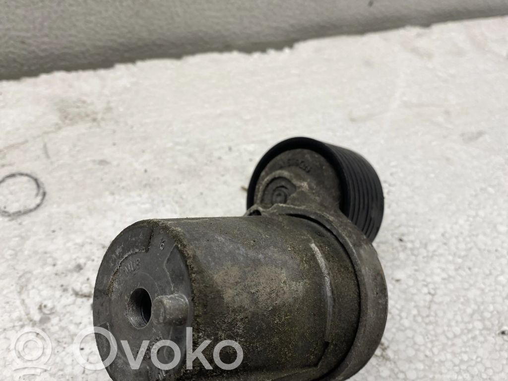 BMW 5 F10 F11 Tensor de correa del alternador 
