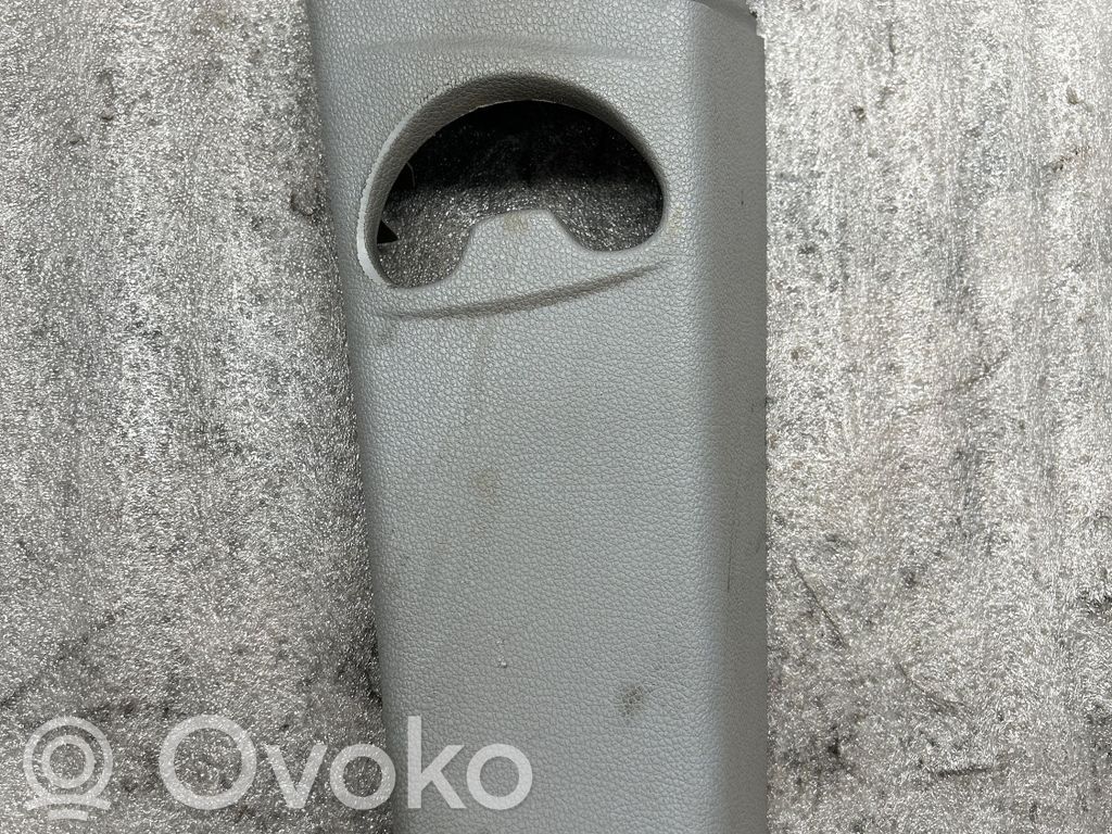 BMW 1 E81 E87 Cita veida salona detaļa 