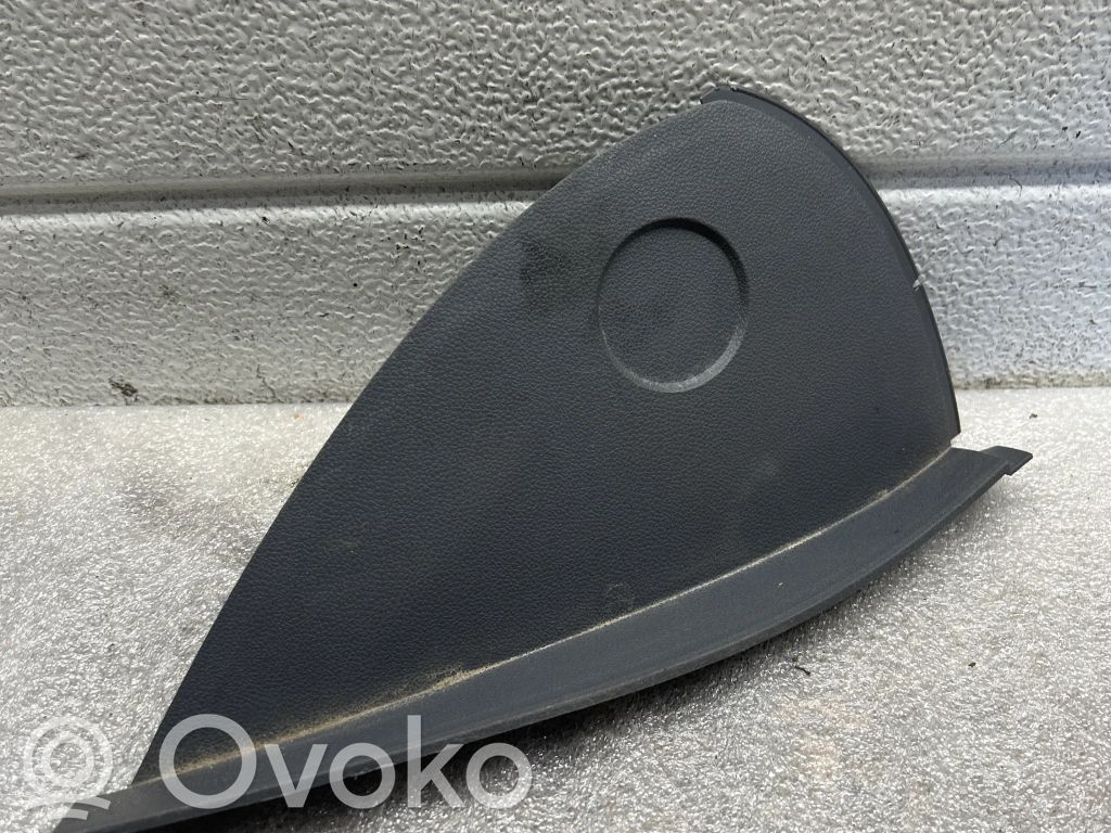 BMW 1 E81 E87 Dekoratyvinė apdailos juostelė 