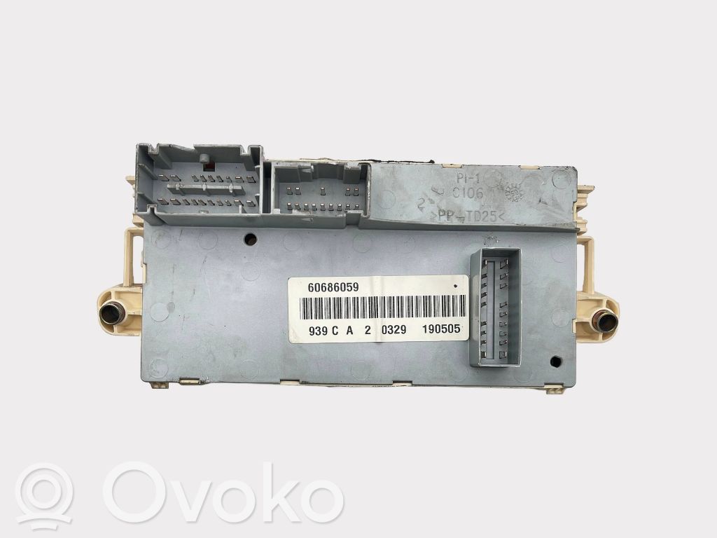Alfa Romeo Brera Fuse module 