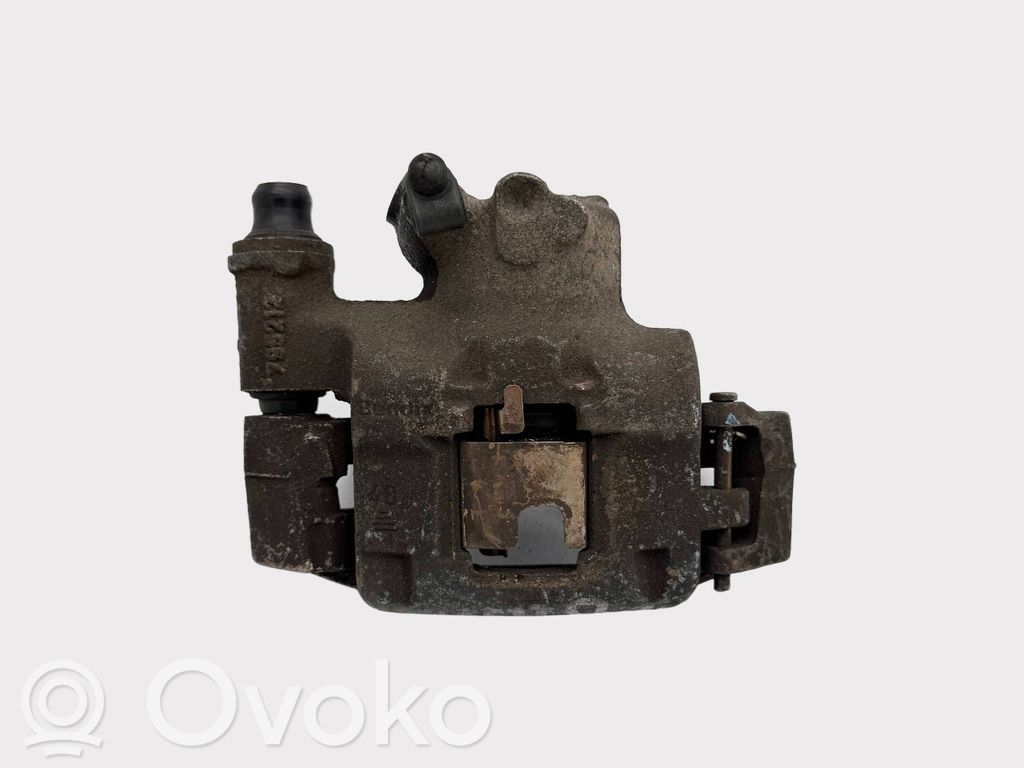 Fiat Punto (188) Etujarrusatula 