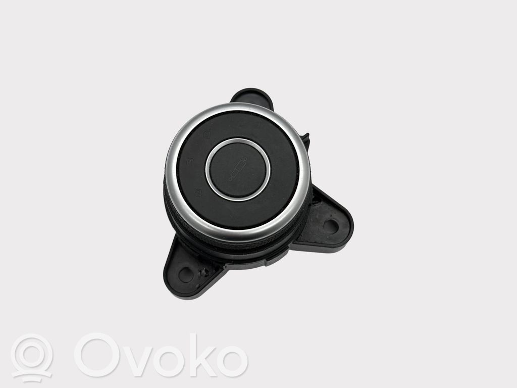 Alfa Romeo Giulia Inne przełączniki i przyciski 