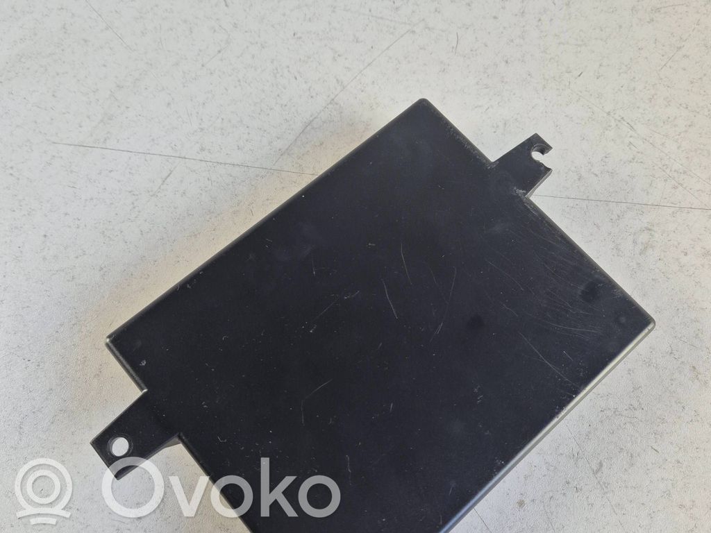 Skoda Superb B6 (3T) Bluetooth control unit module 