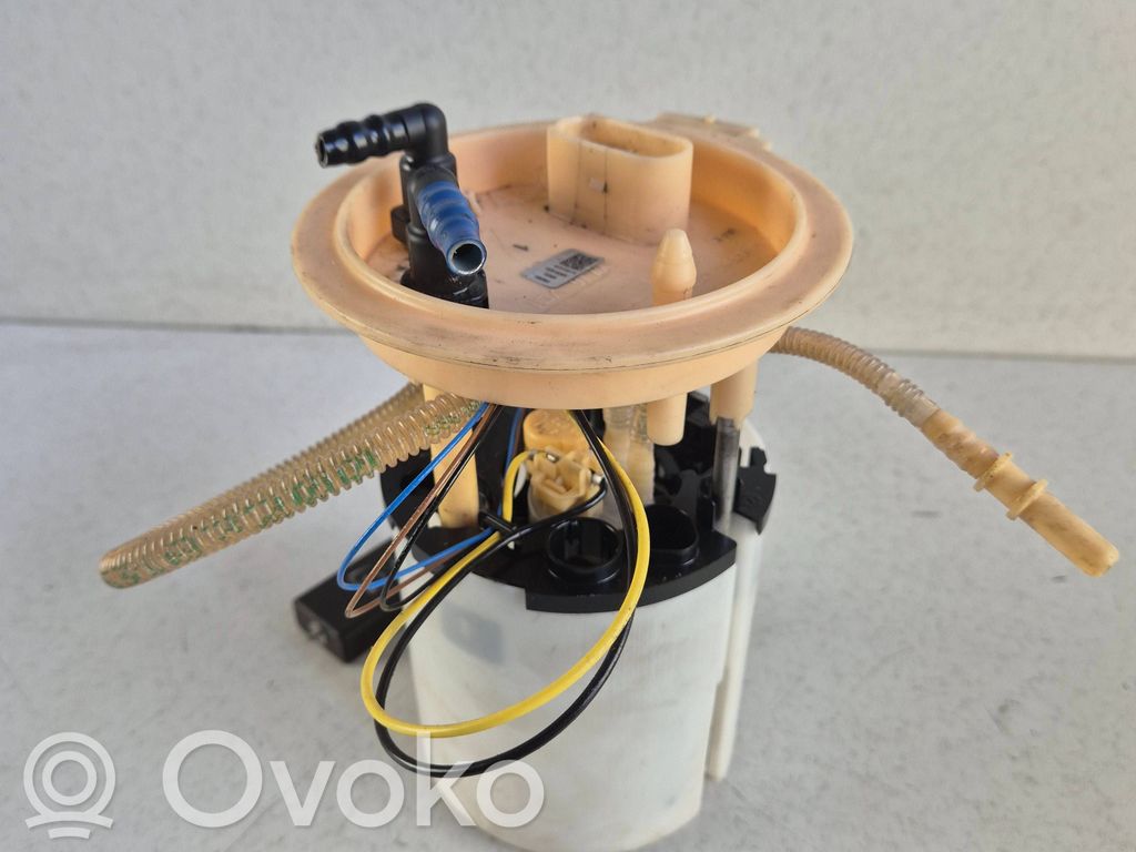 Skoda Superb B6 (3T) In-tank fuel pump 