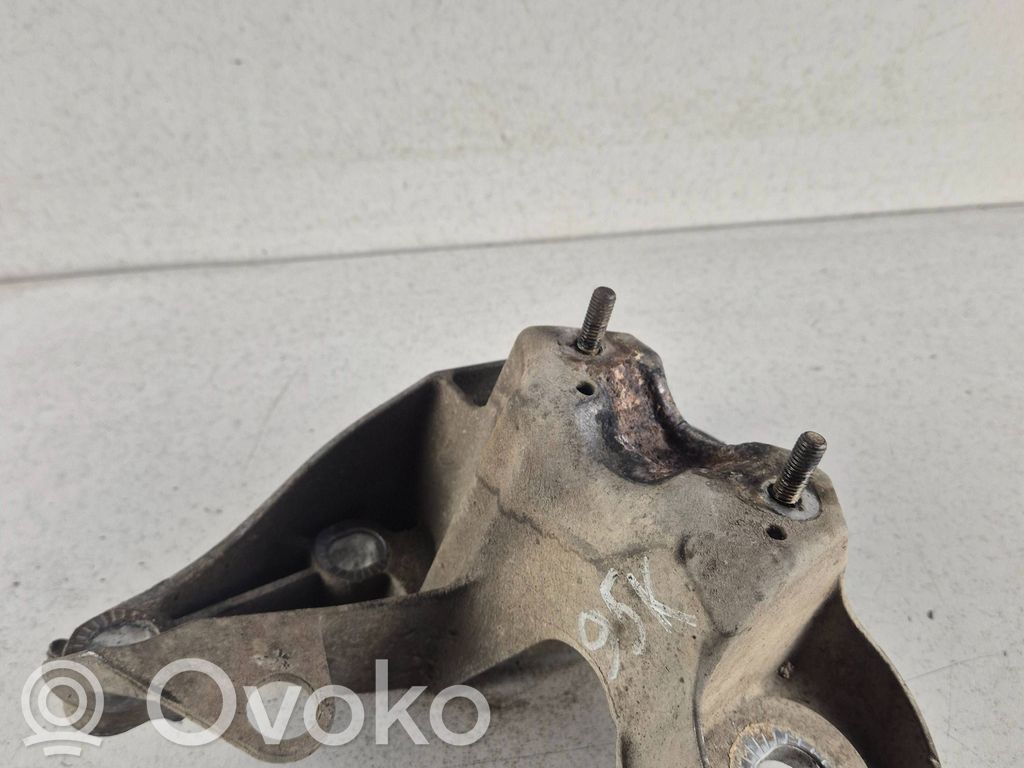 Engine mounting bracket   4F0199352M