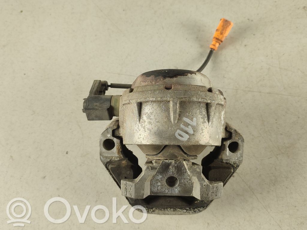 Audi A6 S6 C7 4G Engine mount bracket 