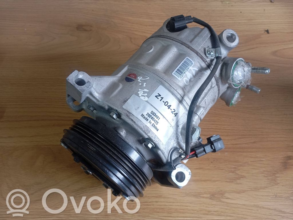 Volvo V60 Kompresor / Sprężarka klimatyzacji A/C 