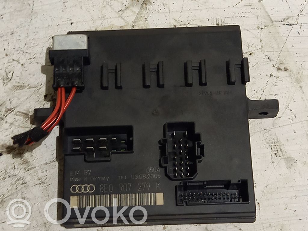 Audi A4 S4 B7 8E 8H Mukavuusmoduuli 