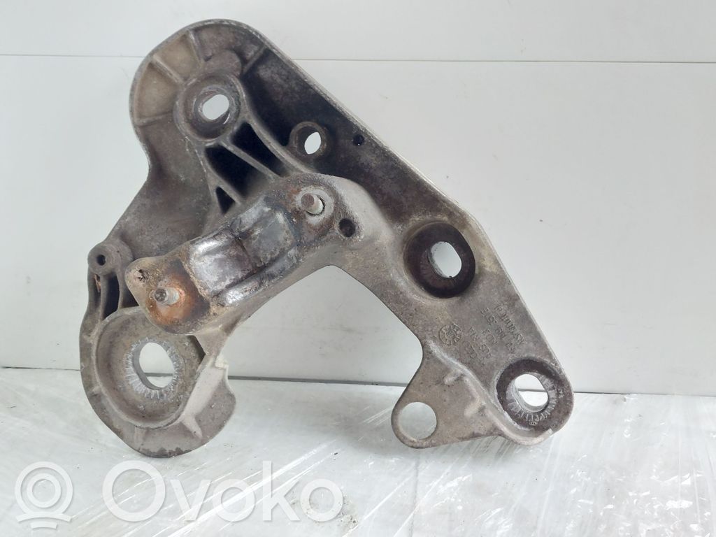 Engine mounting bracket   4F0199351E