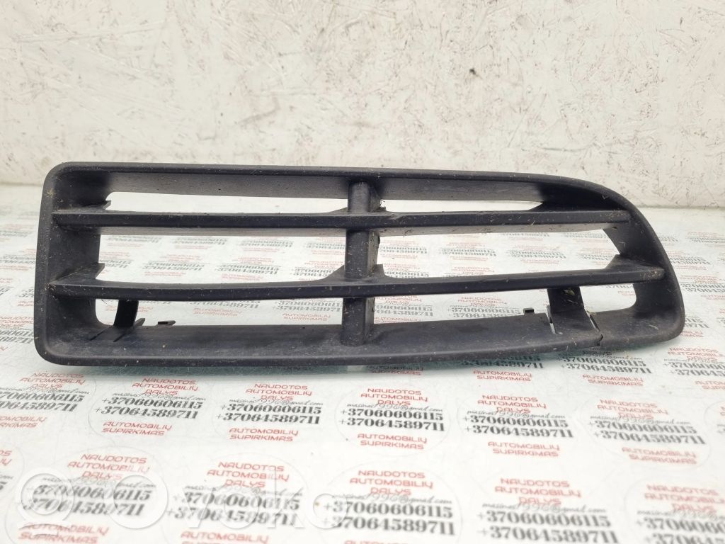 Volkswagen Bora Kratka dolna zderzaka przedniego 