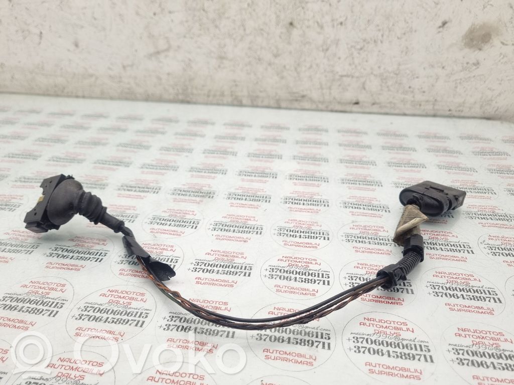 Volkswagen Touareg I Kiti laidai/ instaliacija 