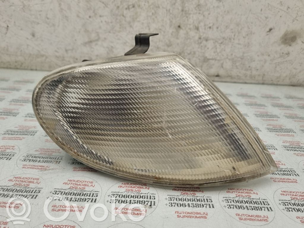 Volkswagen Sharan Front indicator light 