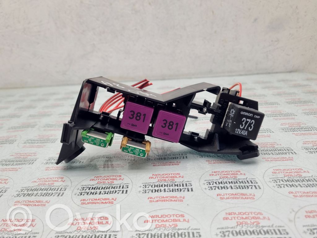 Audi A8 S8 D3 4E Module de fusibles 