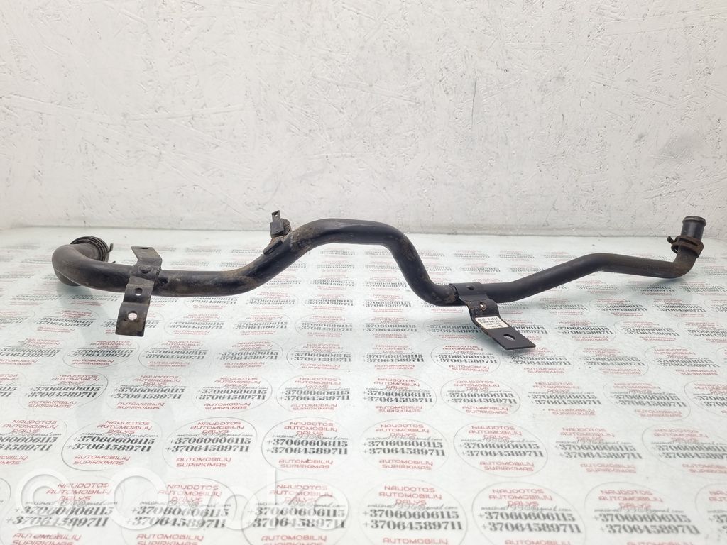 Audi A8 S8 D3 4E Engine coolant pipe/hose 