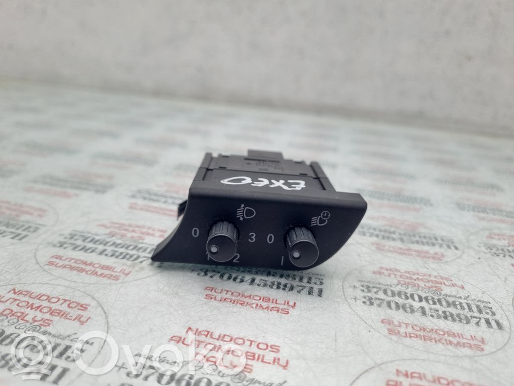 Seat Exeo (3R) Headlight level height control switch 