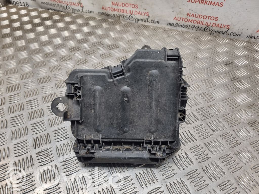 Audi A8 S8 D3 4E Fuse box set 