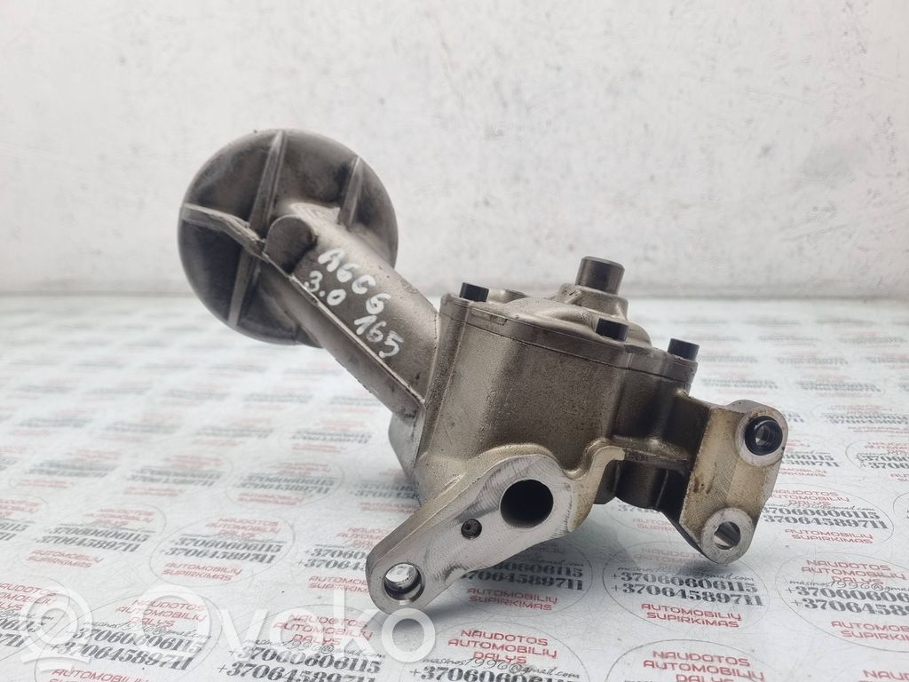 Audi A6 S6 C6 4F Eļļas sūknis 