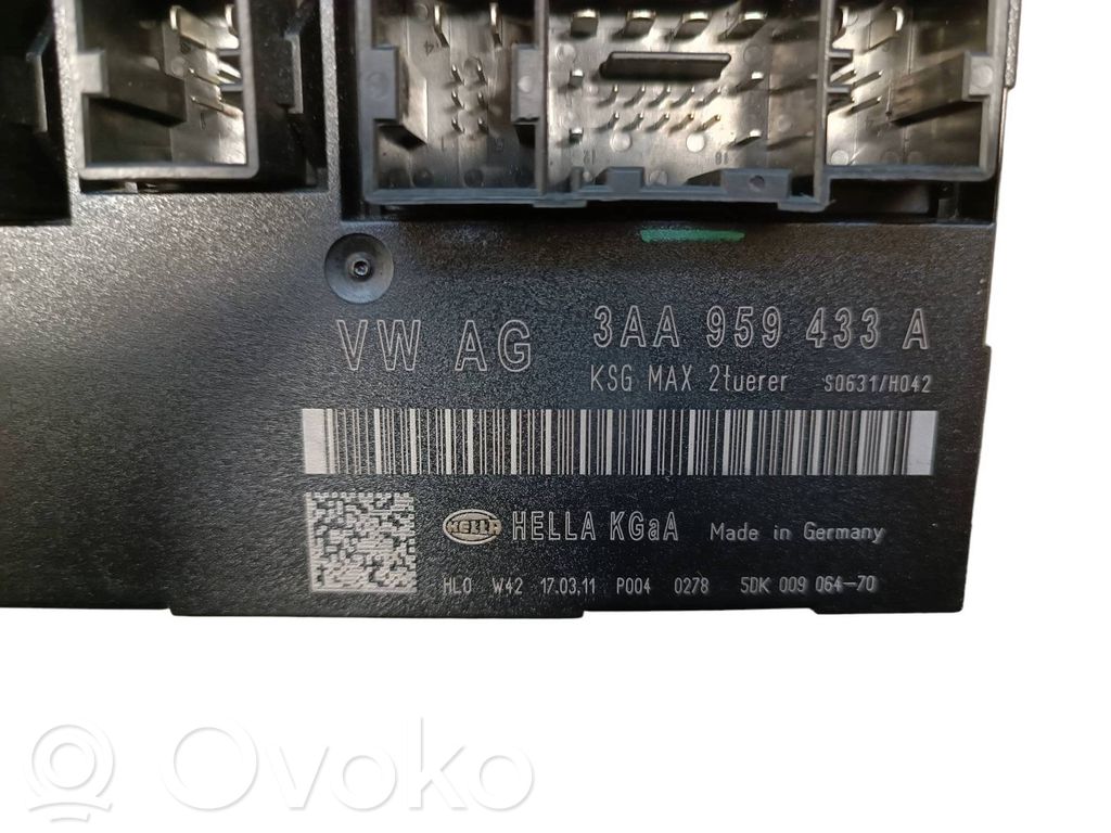 Volkswagen PASSAT CC Comfort/convenience module 