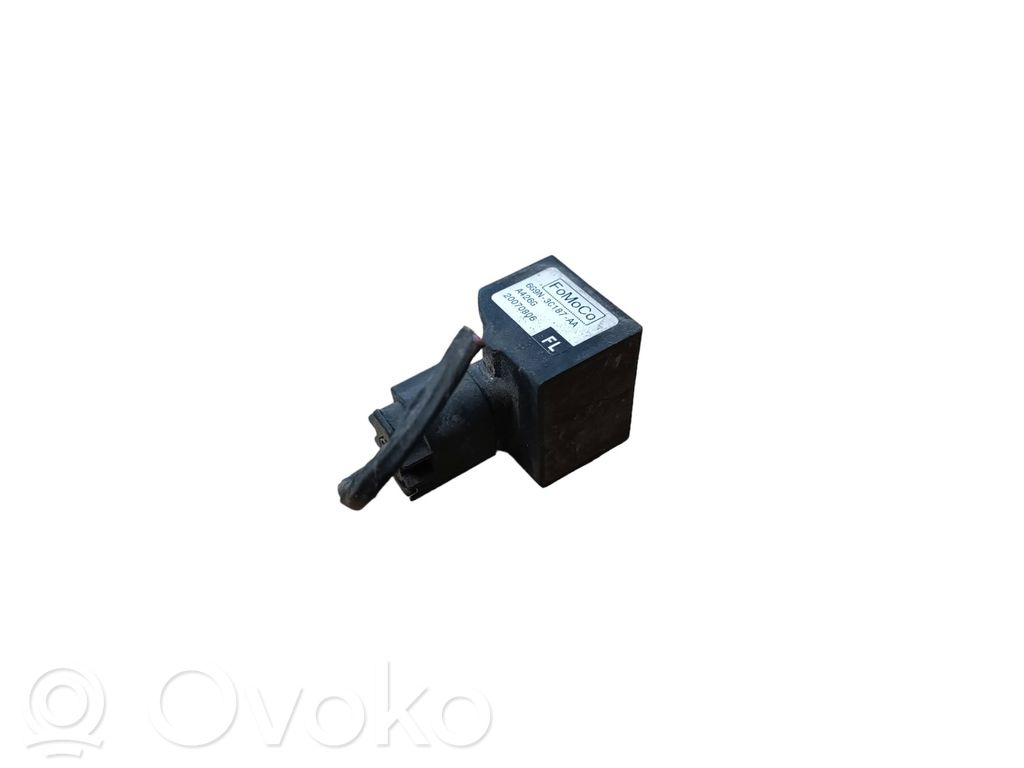 Volvo S80 Airbagsensor Crashsensor Drucksensor 