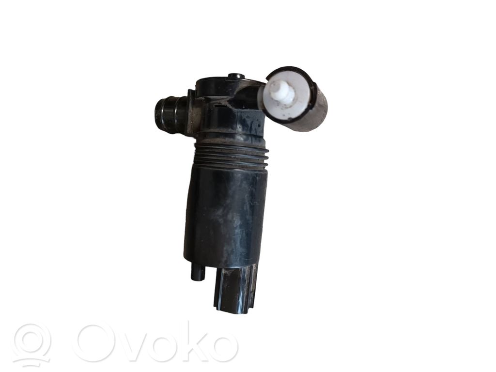 Volvo XC60 Headlight washer pump 
