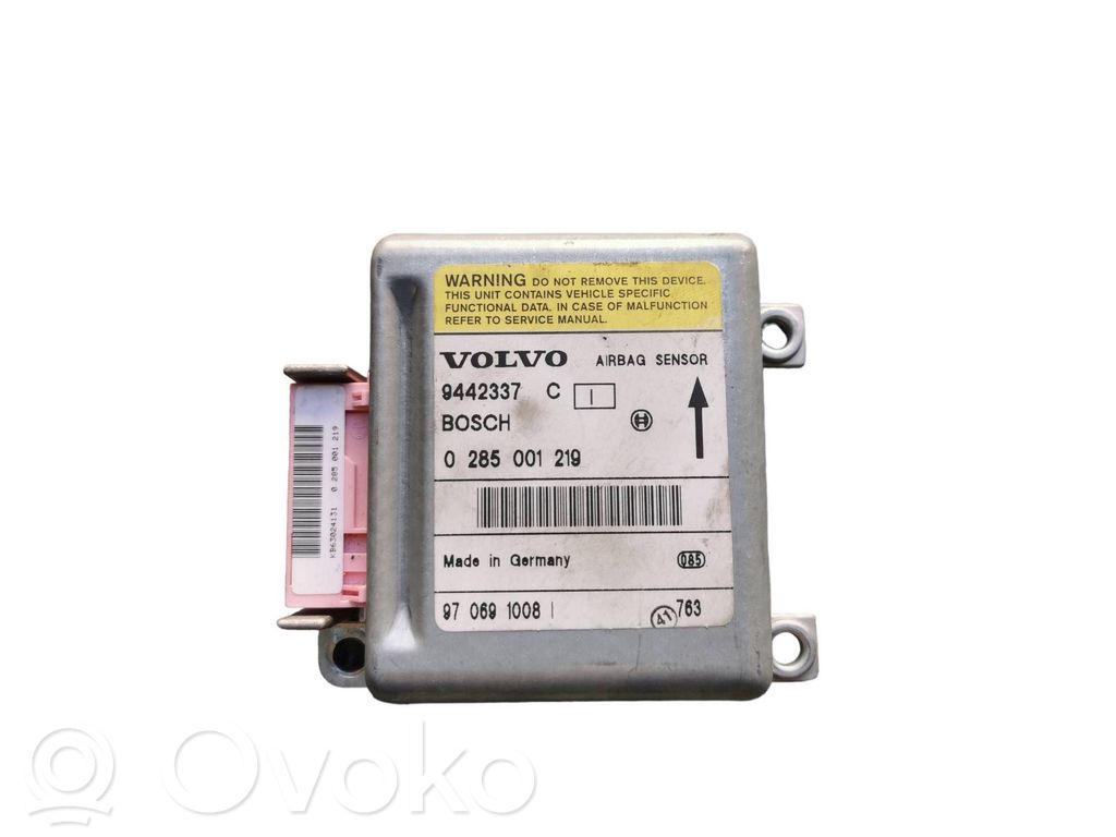 Volvo S70  V70  V70 XC Airbag control unit/module 