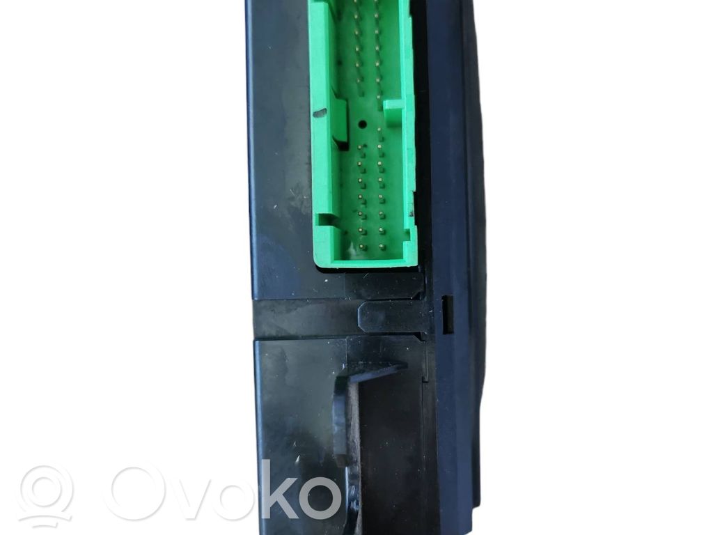 Volvo S60 Electric window control switch 