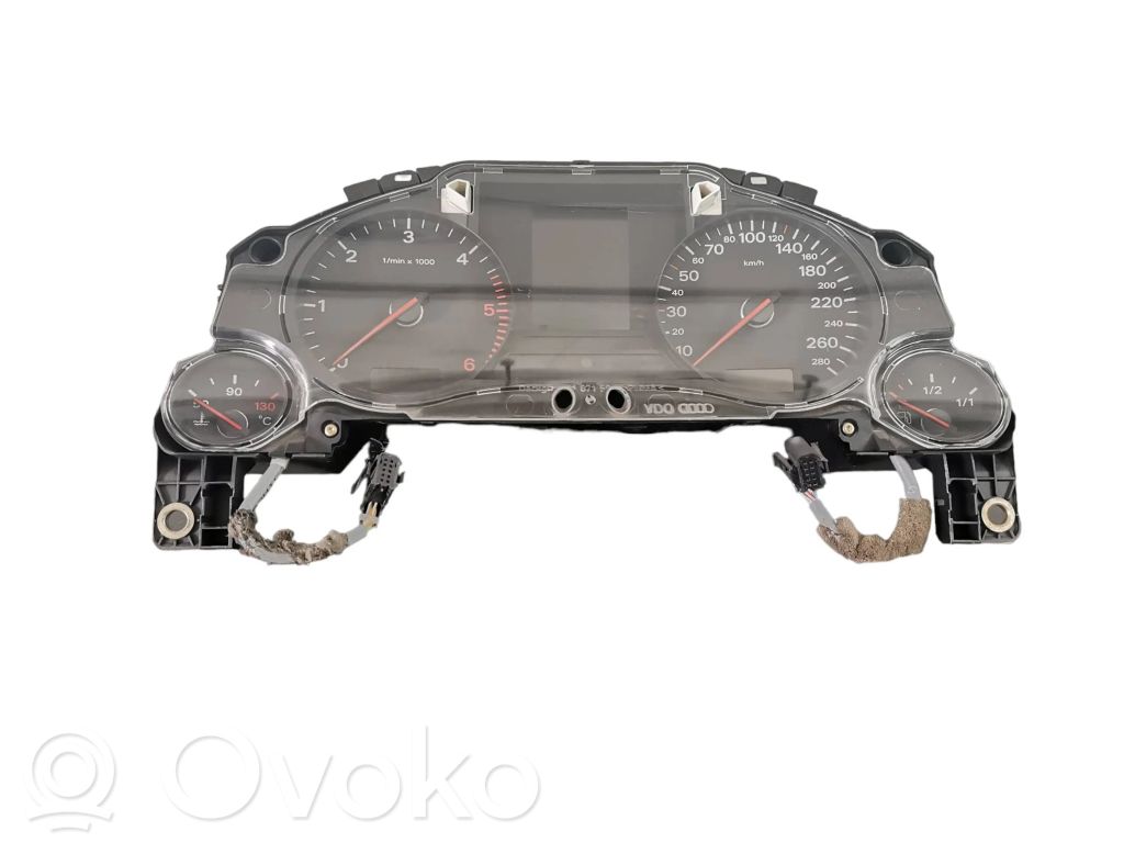 Audi A8 S8 D3 4E Speedometer (instrument cluster) 