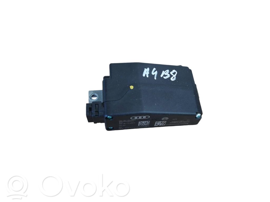 Audi A4 S4 B8 8K Ohjauspyörän lukitus 