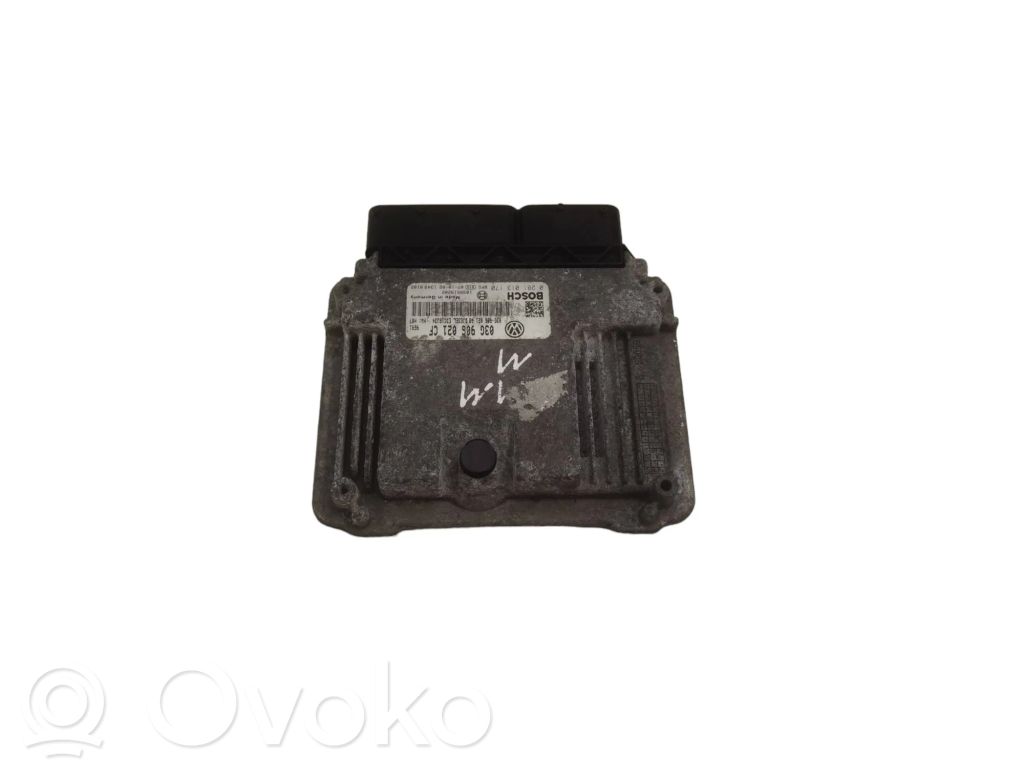 Volkswagen Eos Variklio valdymo blokas 