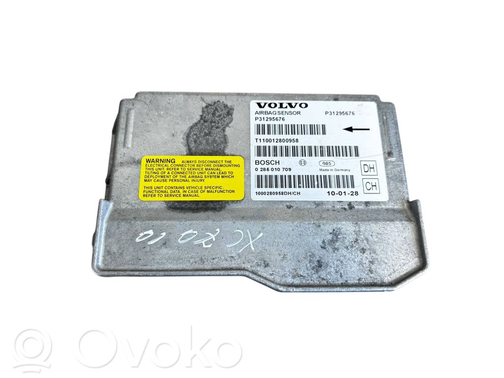 Volvo XC70 Airbag control unit/module 