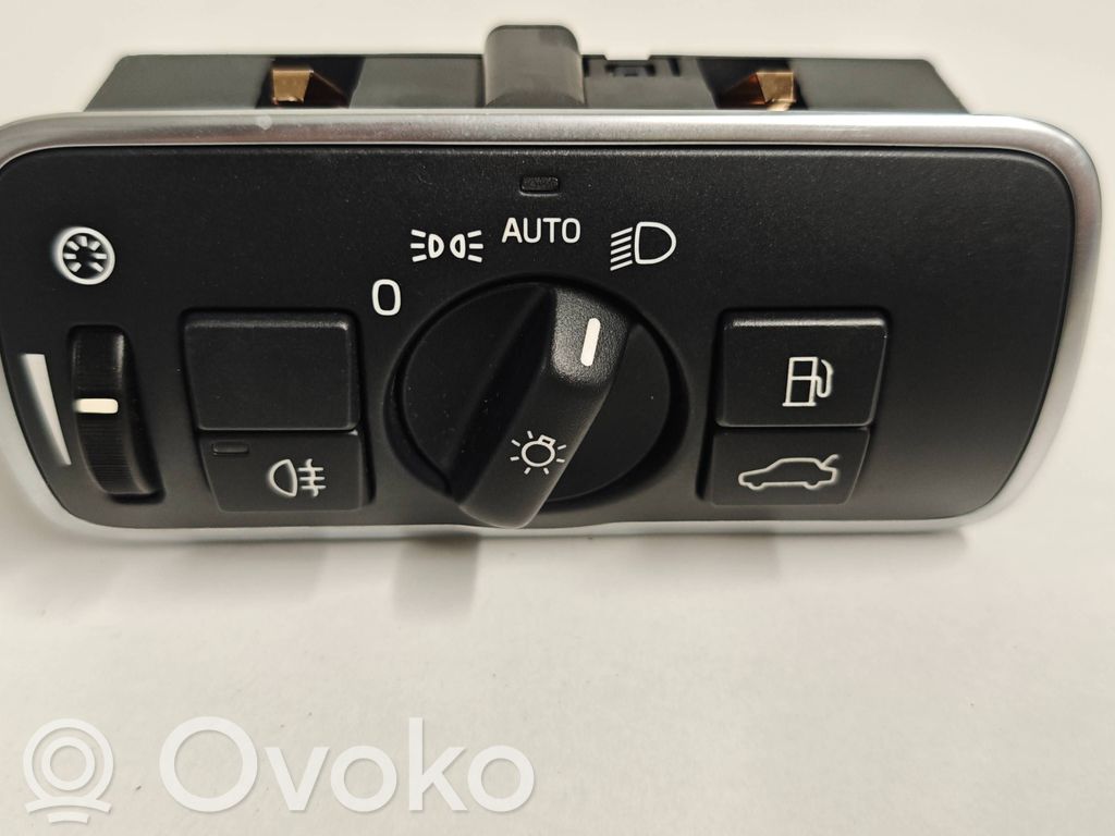 Interrupteur d’éclairage   30739448,G0GMA,50306,10096701