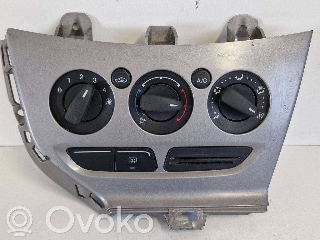 Ford Focus Climate control unit 