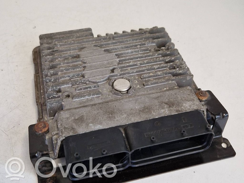 Skoda Roomster (5J) Engine control unit/module 