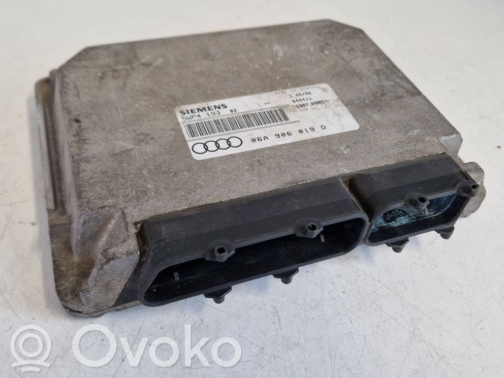 Audi A3 S3 8L Engine control unit/module 