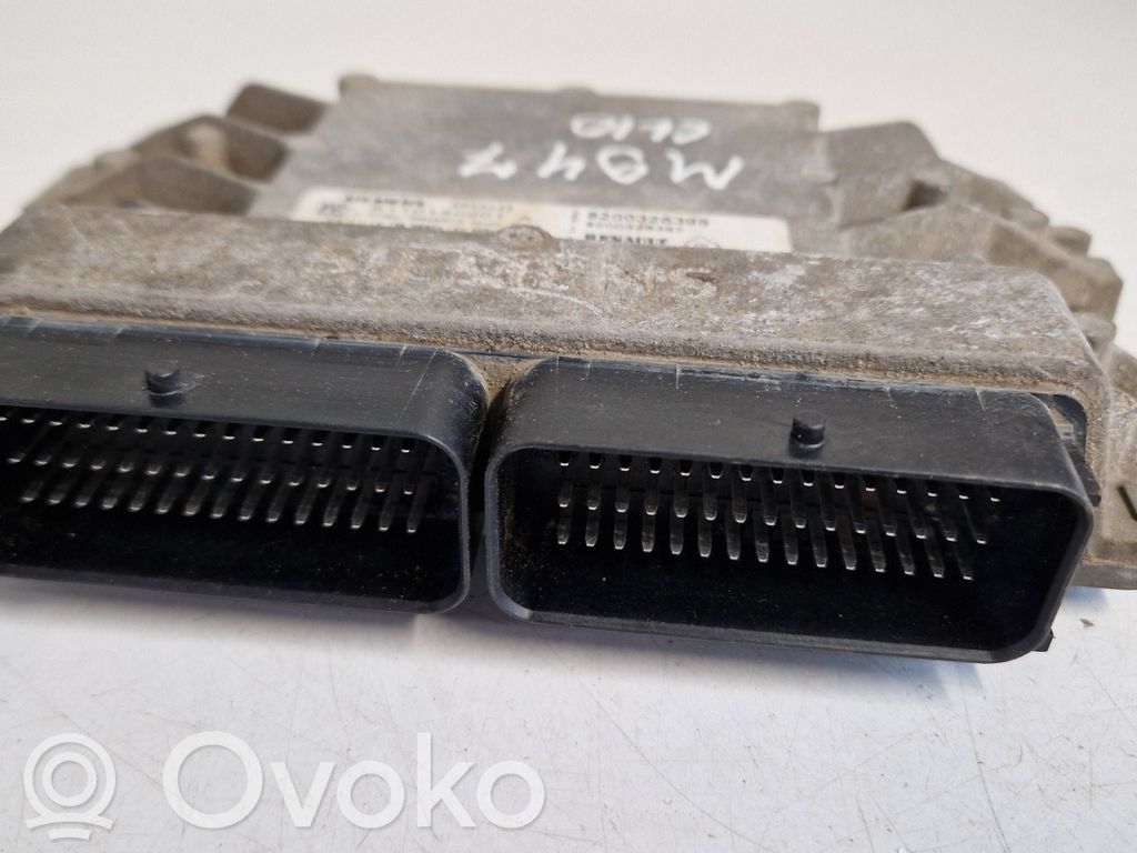 Renault Clio III Engine control unit/module 