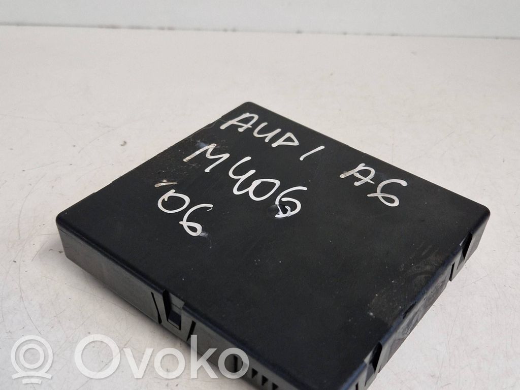 Audi A6 S6 C6 4F Mukavuusmoduuli 