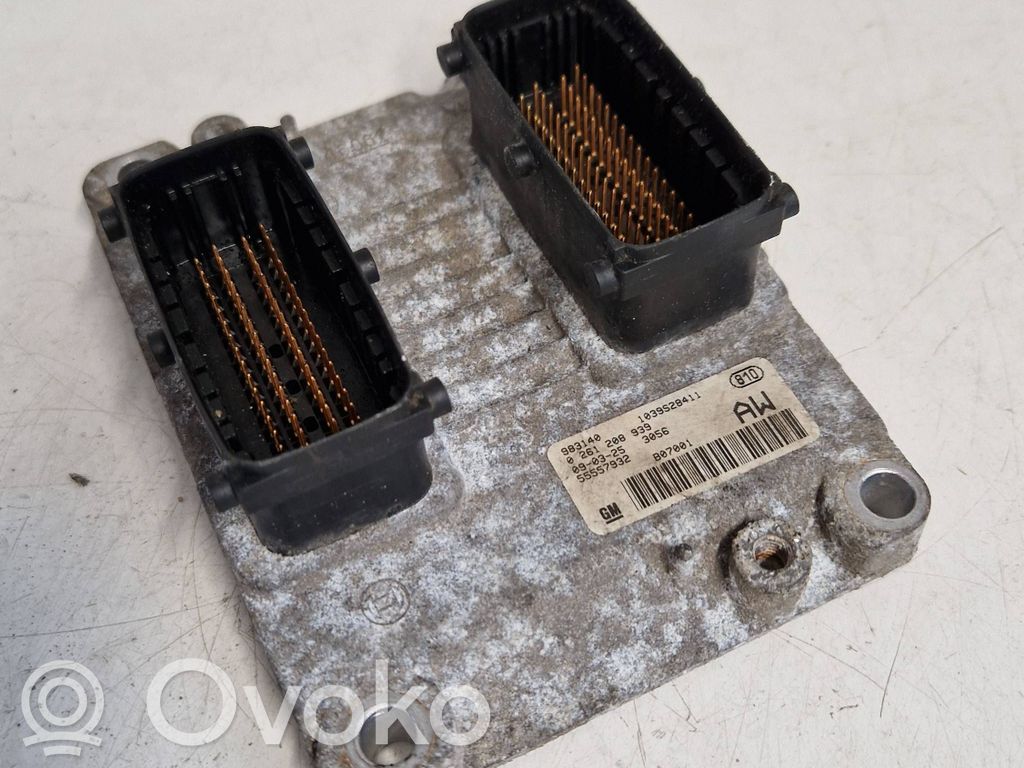 Opel Corsa D Unidad de control/módulo del motor 