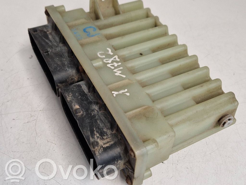 Opel Insignia A Coolant fan relay 