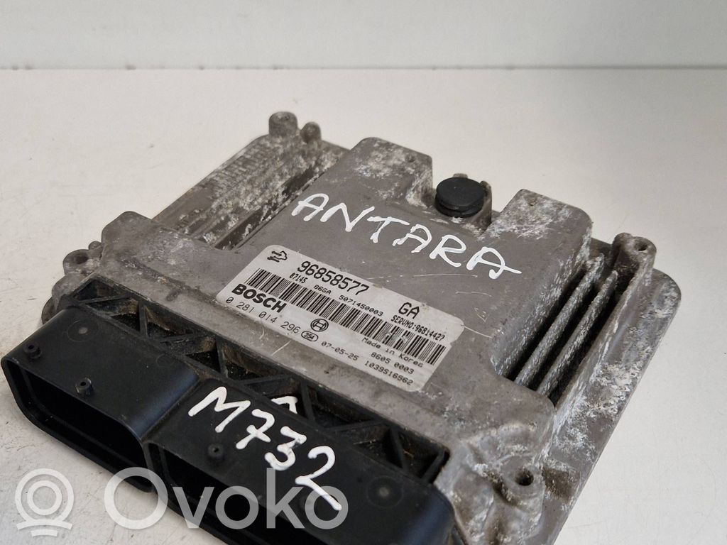 Opel Antara Engine control unit/module 