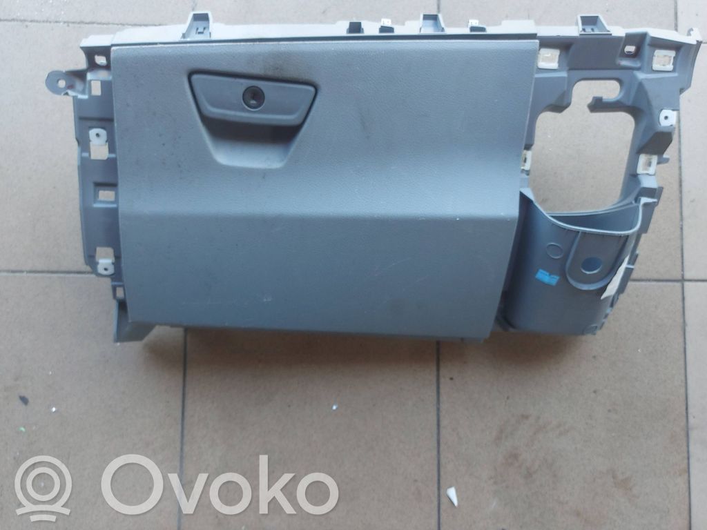 Ford Transit Custom Daiktadėžės (bordačioko) komplektas 