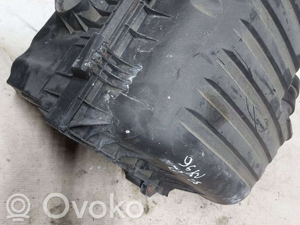 Ford Galaxy Air filter 