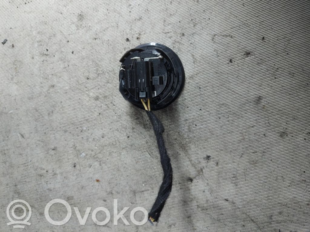 Ford Galaxy Paneelikaiutin 