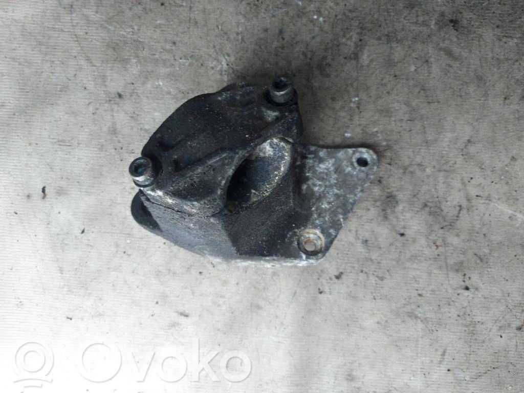 Ford Galaxy Intercooler pipe mounting bracket 