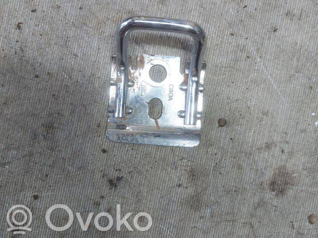 Tie down hook / loop   C9K3A