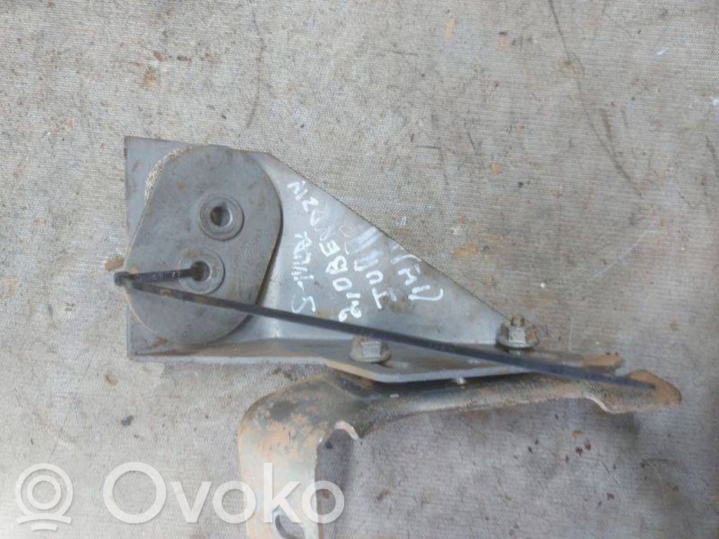 Ford S-MAX Muffler mount bracket/holder 