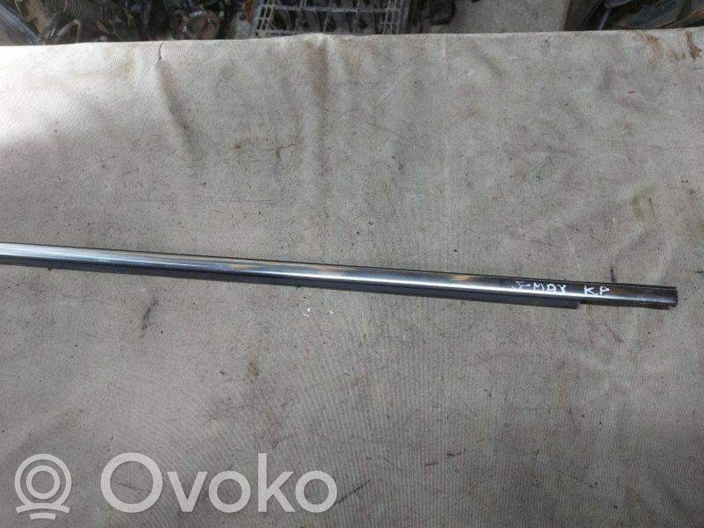 Ford S-MAX Etuoven lasin muotolista 