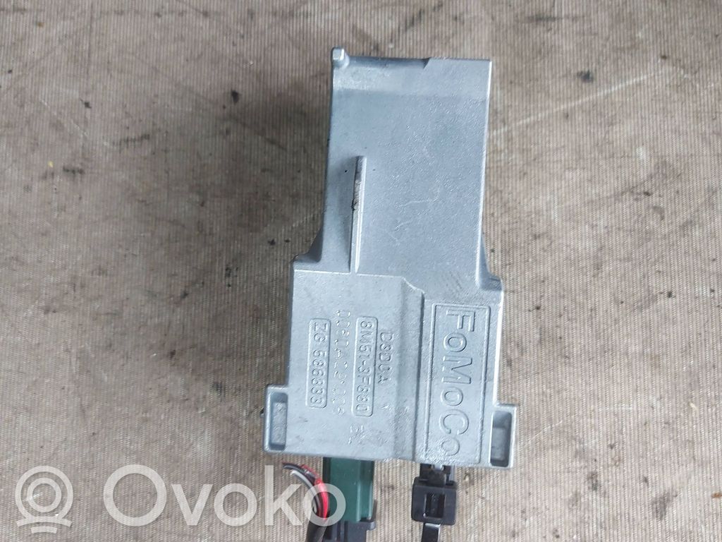 Ford Kuga I Vairo užraktas 