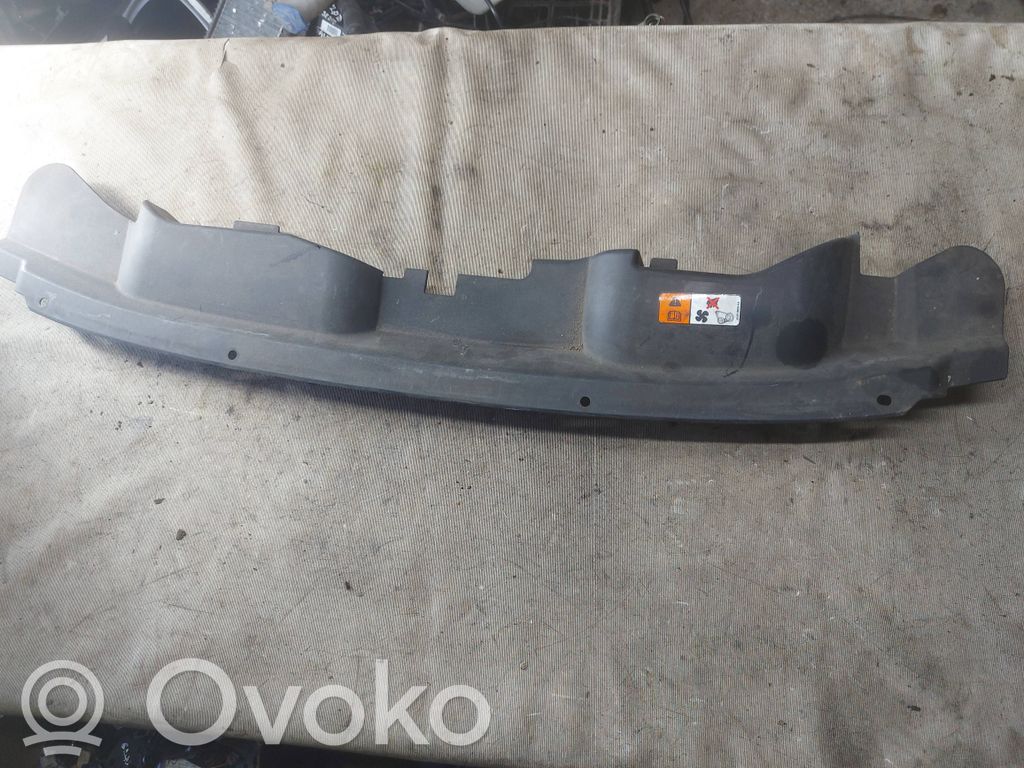Ford Kuga I Garniture de radiateur 